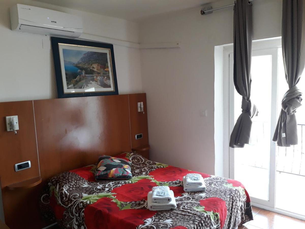 Hostal Can Salvado Cambrils Exterior foto