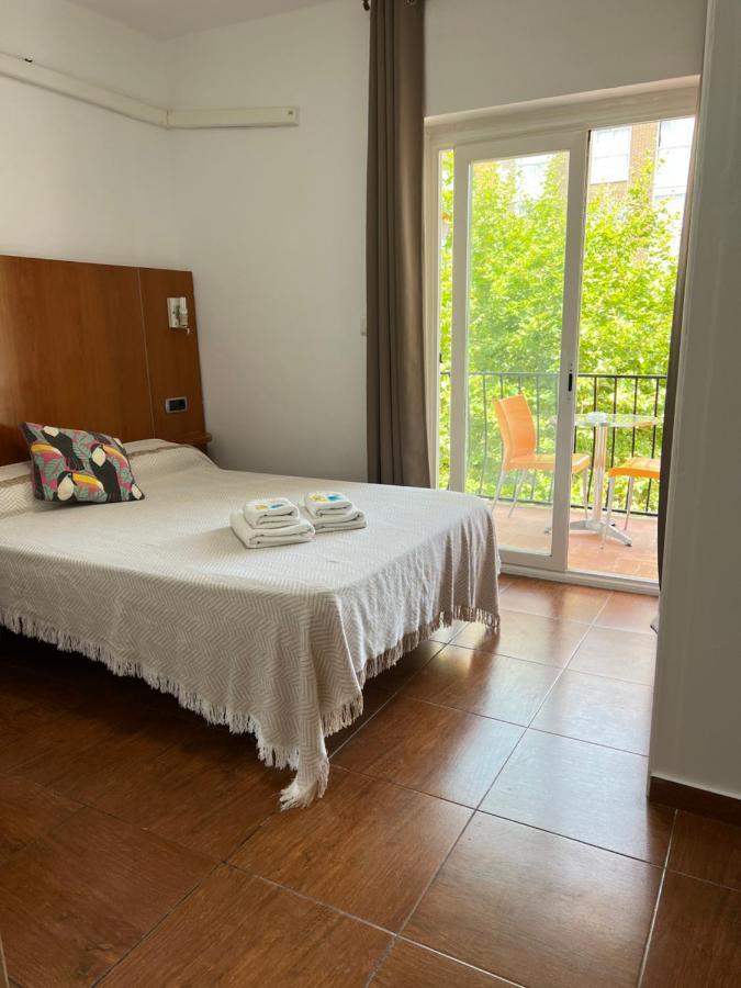 Hostal Can Salvado Cambrils Exterior foto